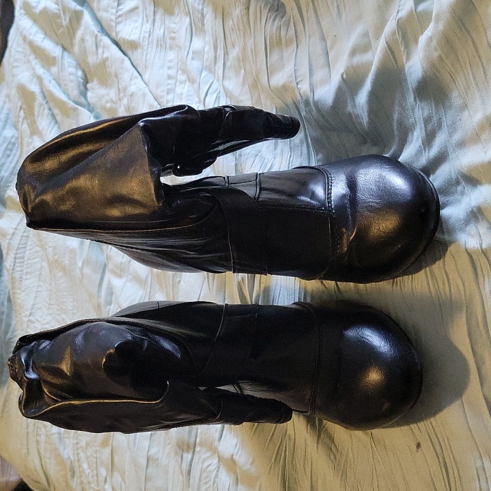 Boots 7M - Picture 3 of 4